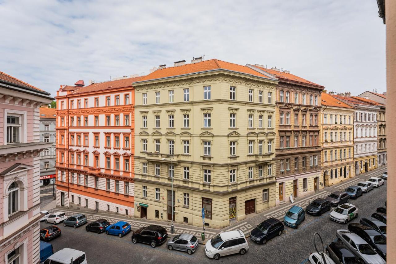 Self-service Ostas Hotel Praga